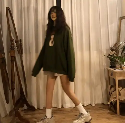  宝藏店铺这些小众复古卫衣绝对够炸街