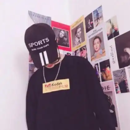 2020扣扣个性情侣头像两张一组,甘愿给你我所有有的温暖  2020扣扣个性情侣头像两张一组,甘愿给你我所有有的温暖