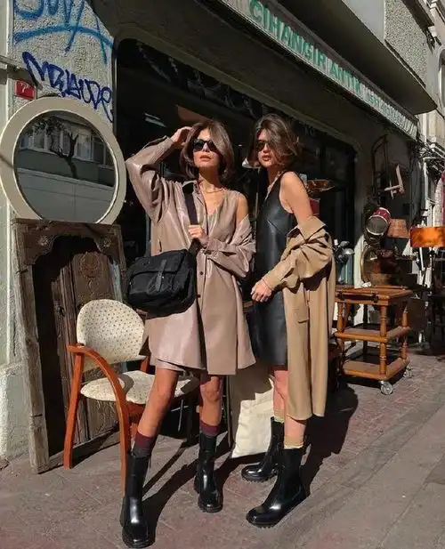  容祖儿真是放得开,吊带裙下套渔网袜,气场超强不愧是天后