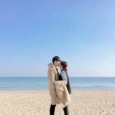 海边唯美情侣头像小清新风格