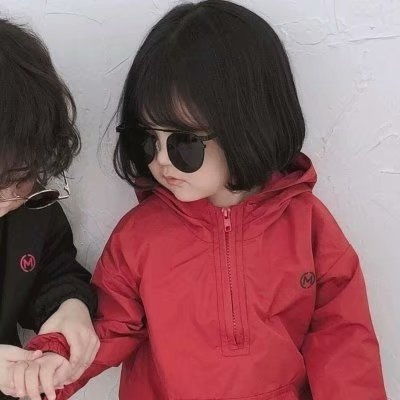  萌娃可爱情头一对两张,真感情不离不弃在一起