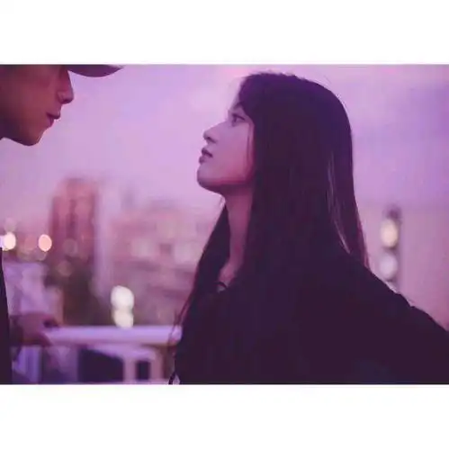 情侣头像快和大猪蹄子换上新头像吧 情侣头像快和大猪蹄子换上新头像吧