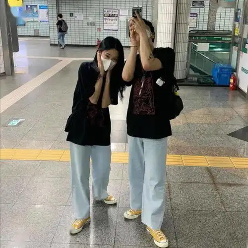  恩爱的情侣头像