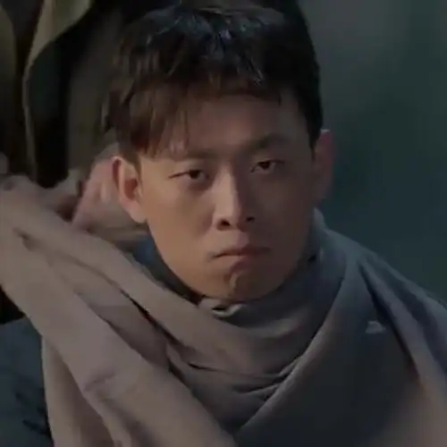  陈江河骆玉珠情侣头像