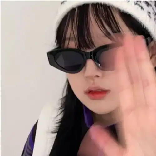 女生头像沙雕墨镜酷