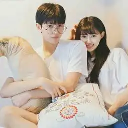  小清新情侣头像