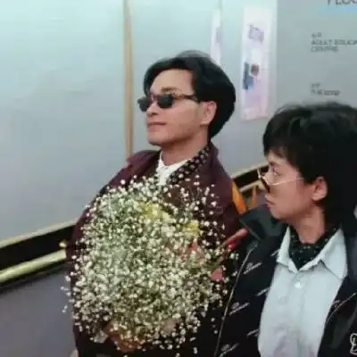  成年人的关系都是循序渐进的