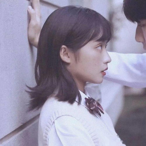举牌情侣头像情头