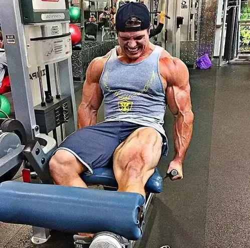 就是这个胖子,凭借变态的力量,在健身界超神了 就是这个胖子,凭借变态的力量,在健身界超神了