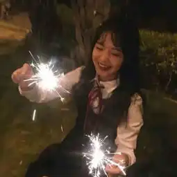  只换头像太low了,ins套图甜爆小哥哥,老师挺优秀啊
