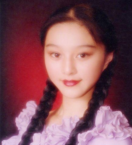  范冰冰的狗血绯闻还真不少,大黑牛李晨没那么简单