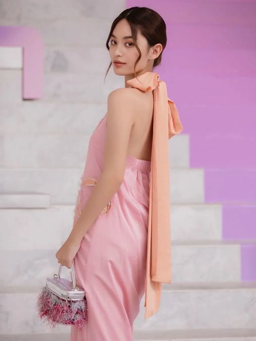  小时候羡慕杉菜,长大后我想活成藤堂静