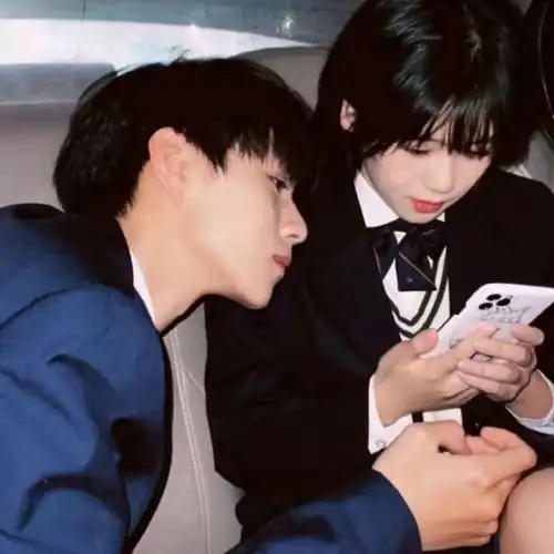 情侣头像大大方方为自己的心动买单 情侣头像大大方方为自己的心动买单