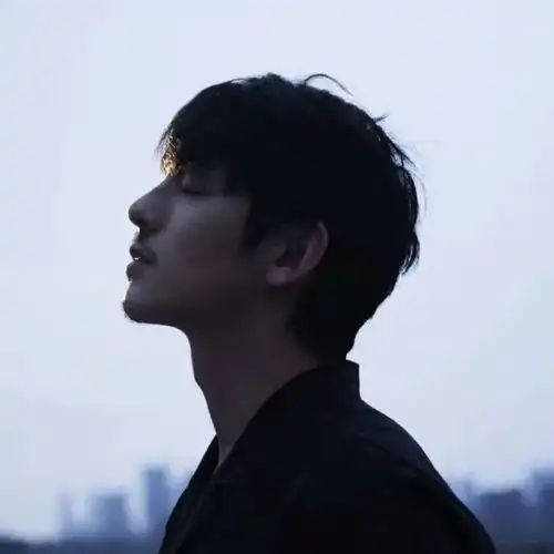 情侣头像真人一男一女酷