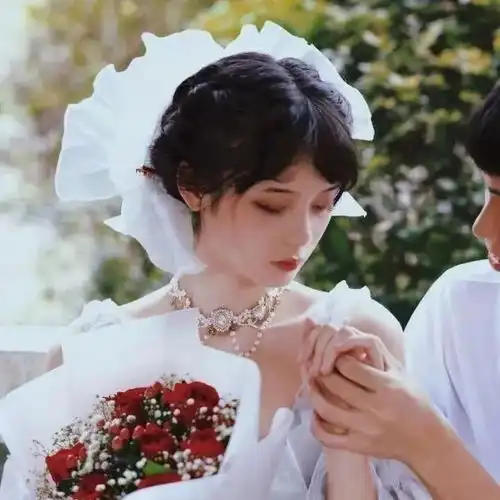真人婚纱情侣头像图片po