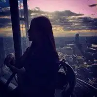  梦幻紫色微信情侣唯美意境头像女生头像