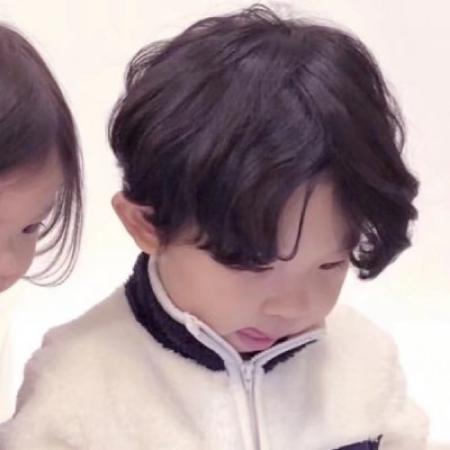  小孩情侣头像,孩子时期我们相遇注定逃不掉了
