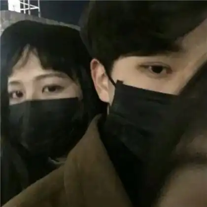  拽情侣霸气头像,未知中的等待就否能在一起