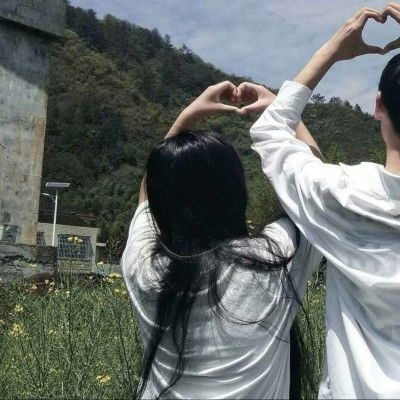  我很高冷,从不秒回别人套路情话
