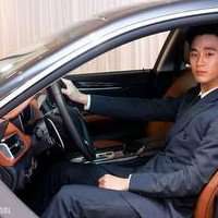  四十男人自拍照头像微信头像图片大全