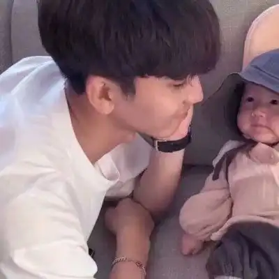 情侣头像可爱小孩萌萌限