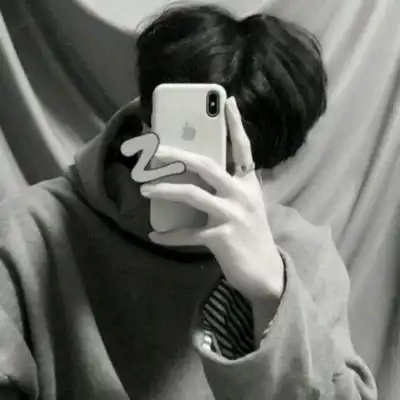 兄弟三人头像一人一张同一系列三张不同动作