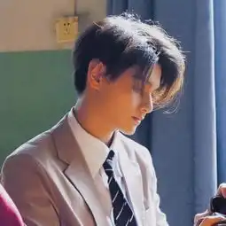 周星驰头像情侣东风风光