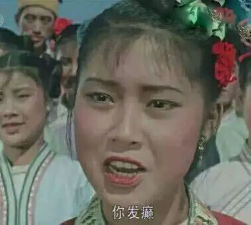  今日份快乐源泉谁还没和雕像拍过几张沙雕照片...
