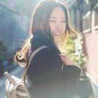  阳光唯美意境女头像