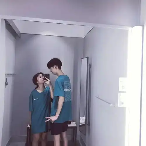 情侣头像一男一女  情侣头像一男一女