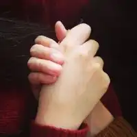 手牵手在一起  手牵手在一起