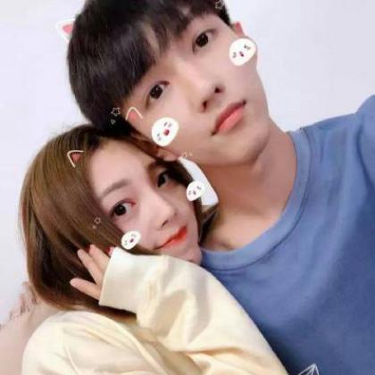  情侣头像00后最火的,独一无二情侣头像合照高清的