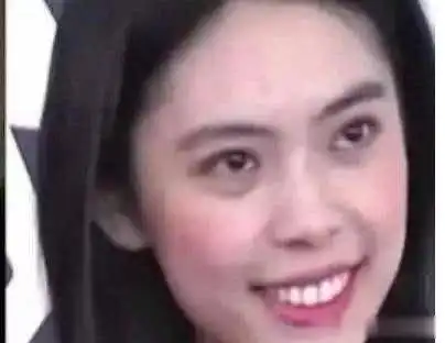  被星爷骗了15年,龅牙妹竟如此漂亮网友这不王祖贤吗
