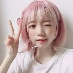  美女qq头像可爱卖萌00后很想跨越一万八千米去拥抱你