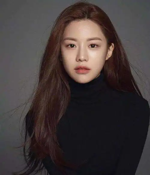  女团风已经out了,纯欲风成为最大黑马,主要特征在这2个地方