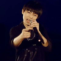  tfboys成员帅气头像王俊凯王源和易烊千玺3名成员组成