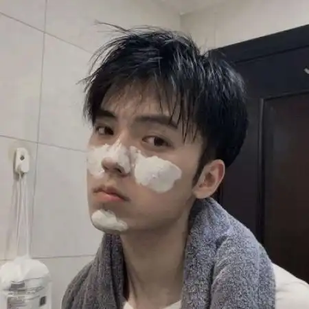  成熟男生微信头像,成熟男人头像是否适合你的口味