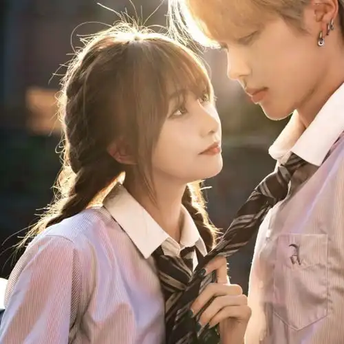 占有欲很强的情侣头像无