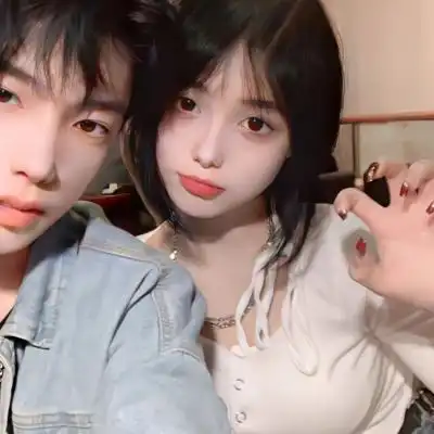 情头2022最新2022最甜情侣头像一人一半2022最火情侣头像双人 情头2022最新2022最甜情侣头像一人一半2022最火情侣头像双人