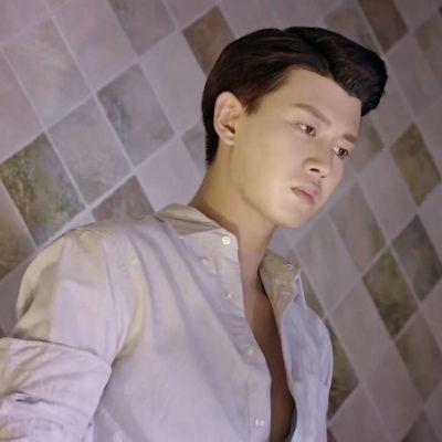  任嘉伦跨过星河迈过月亮去迎接更好的自己男生头像我要个性网