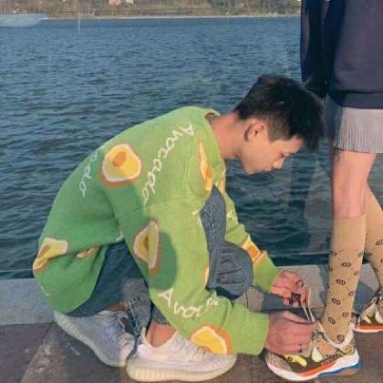  qq情侣一男一女头像,不要拿我跟任何人比