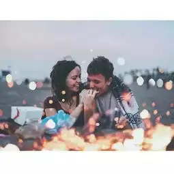  情深缘浅,曲终人散