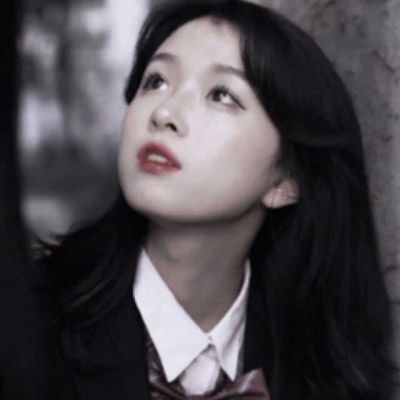  丧风格女头像真人黑暗系颓废女生头像