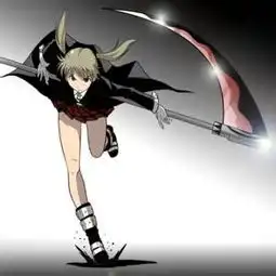  这个女孩拿的武器叫神马