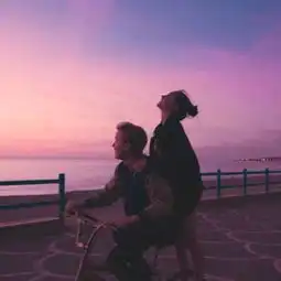 这个是情侣头像吗,有的话给我另一半好吗 这个是情侣头像吗,有的话给我另一半好吗