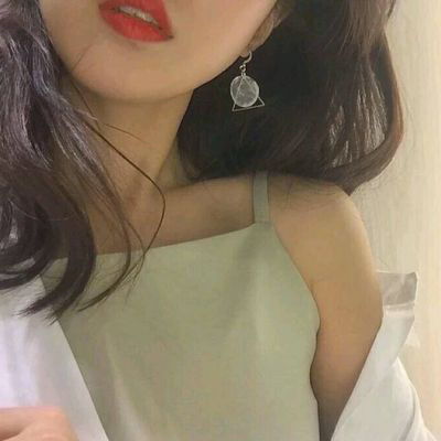  酷头像女霸气冷酷无情女孩的头像酷的那种