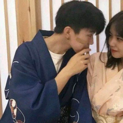  男生真爱你还是玩玩你,看他这3种表现,答案不经试探