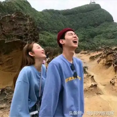  李沁鞋子抢镜了走路气场十足