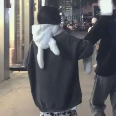 第一次遇见未来,与你四目相对超情侣头像我要个性网 第一次遇见未来,与你四目相对超情侣头像我要个性网