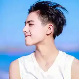 永不换的情侣头像真人版